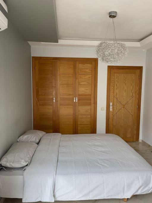 Big Luxury Apartment Near Airport Nouaceur Εξωτερικό φωτογραφία