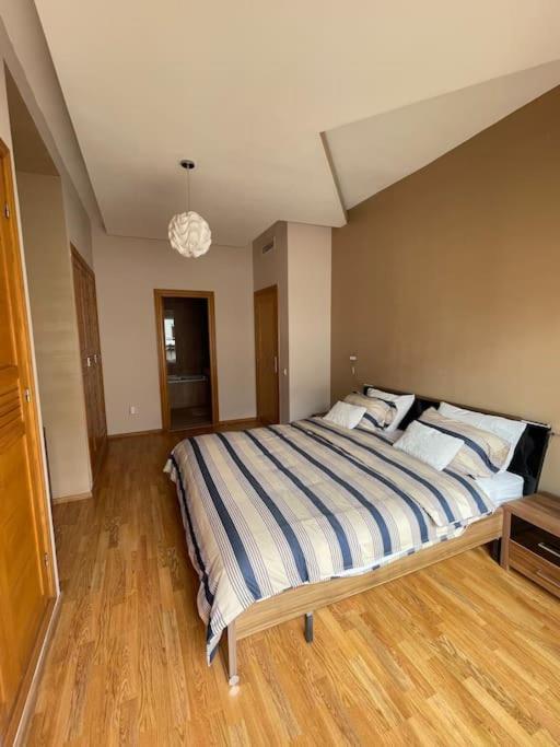 Big Luxury Apartment Near Airport Nouaceur Εξωτερικό φωτογραφία